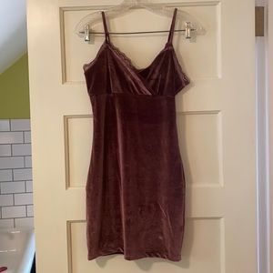 Urban outfitters s/p velvet slip dress